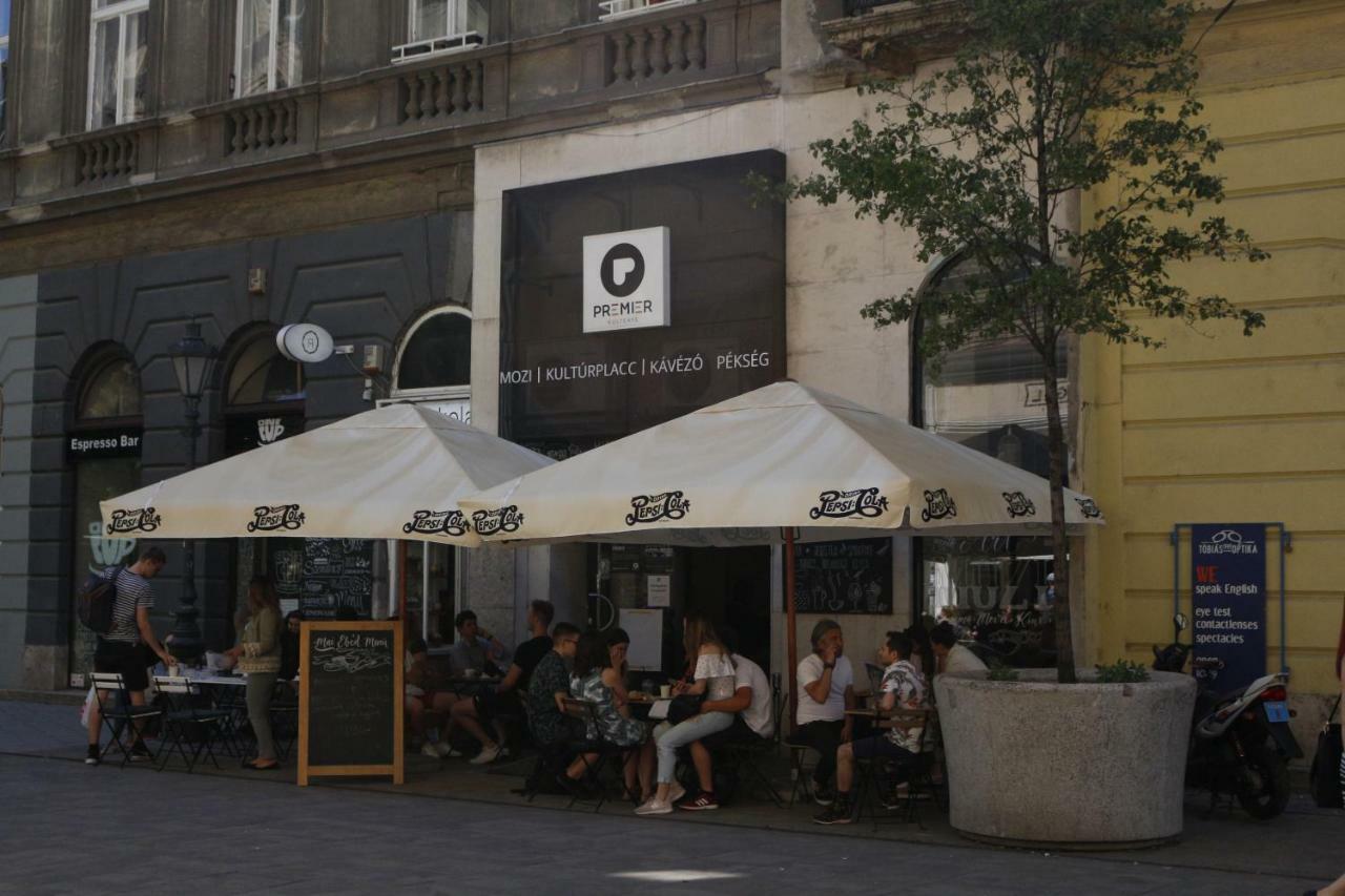 Budapest Passage 2 外观 照片